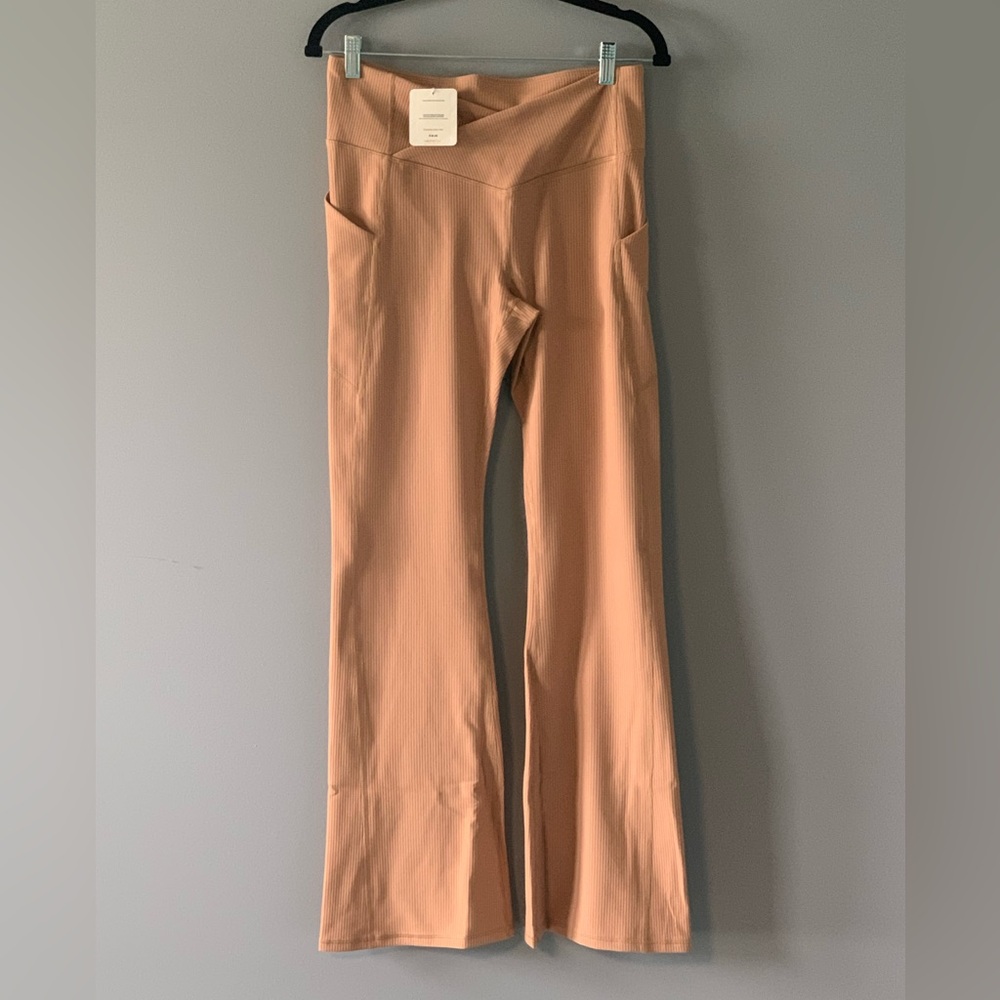Fabletics Oasis Crossover Rib Kick Flare Pants. Quicksand colour. Size L.